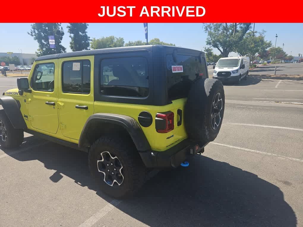 Used 2022 Jeep Wrangler Unlimited Rubicon 4xe w/ Cold Weather Group AWD/4WD image 5