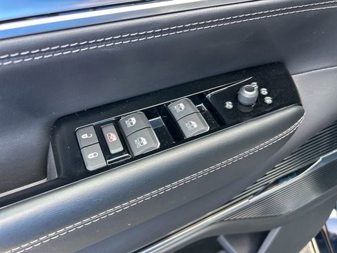 Used 2024 Jeep Grand Wagoneer Series II w/ Quick Order Packagew 28T image 38