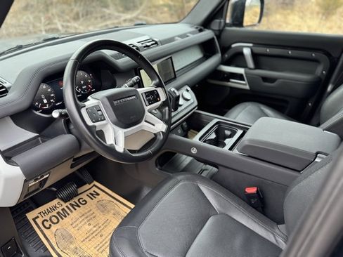 Certified 2023 Land Rover Defender 110 X-Dynamic SE image 11