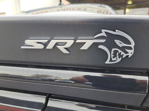 Used 2017 Dodge Challenger SRT Hellcat image 38