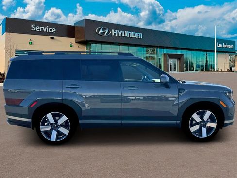 New 2026 Hyundai Santa Fe Limited image 9