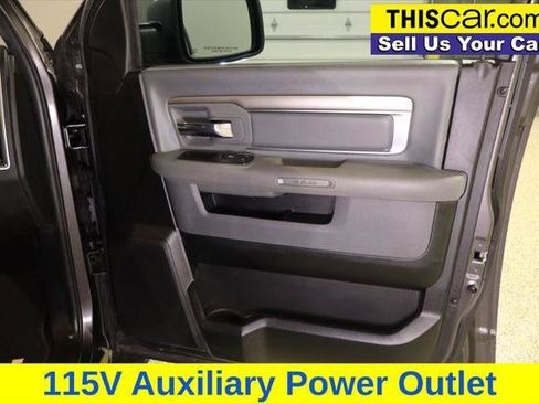 Used 2018 RAM 1500 Lone Star image 28