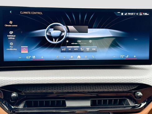 New 2026 BMW 330i Sedan w/ Premium Package RWD image 35
