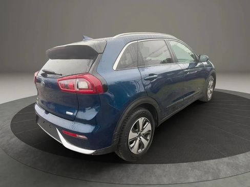 Used 2019 Kia Niro LX FWD image 5
