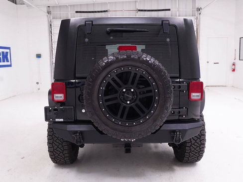 Used 2008 Jeep Wrangler Unlimited Rubicon w/ Dual Top Group AWD/4WD image 24