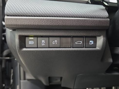 Certified 2025 Toyota Camry SE w/ Convenience Package AWD/4WD image 24