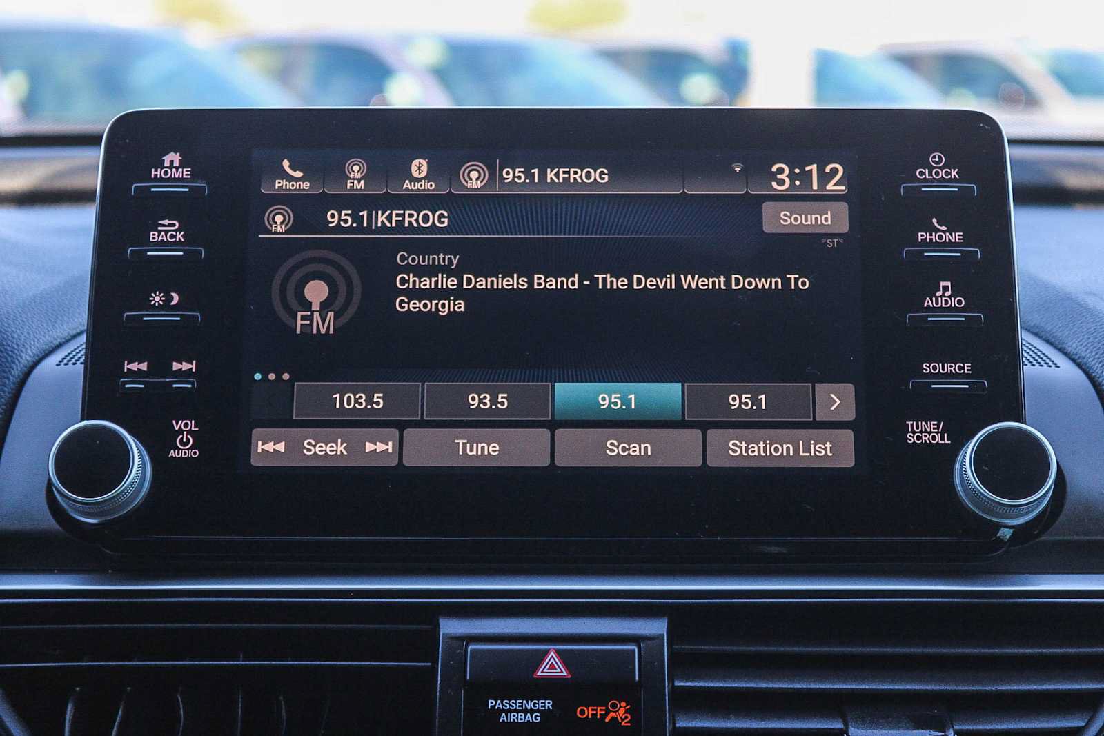 Used 2019 Honda Accord Sport image 14