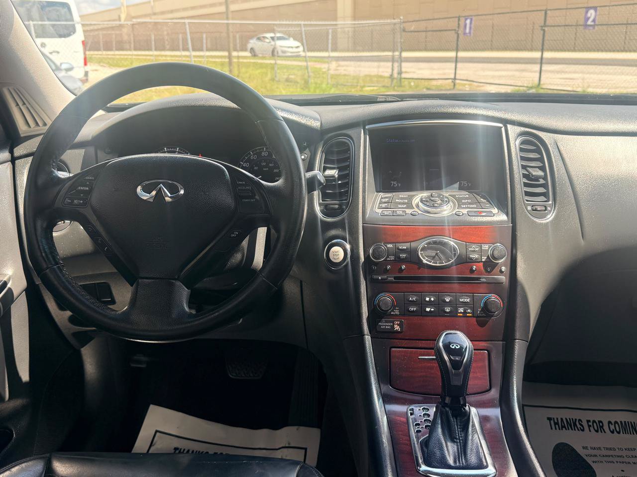 Used 2017 INFINITI QX50 AWD w/ Premium Plus Package image 22
