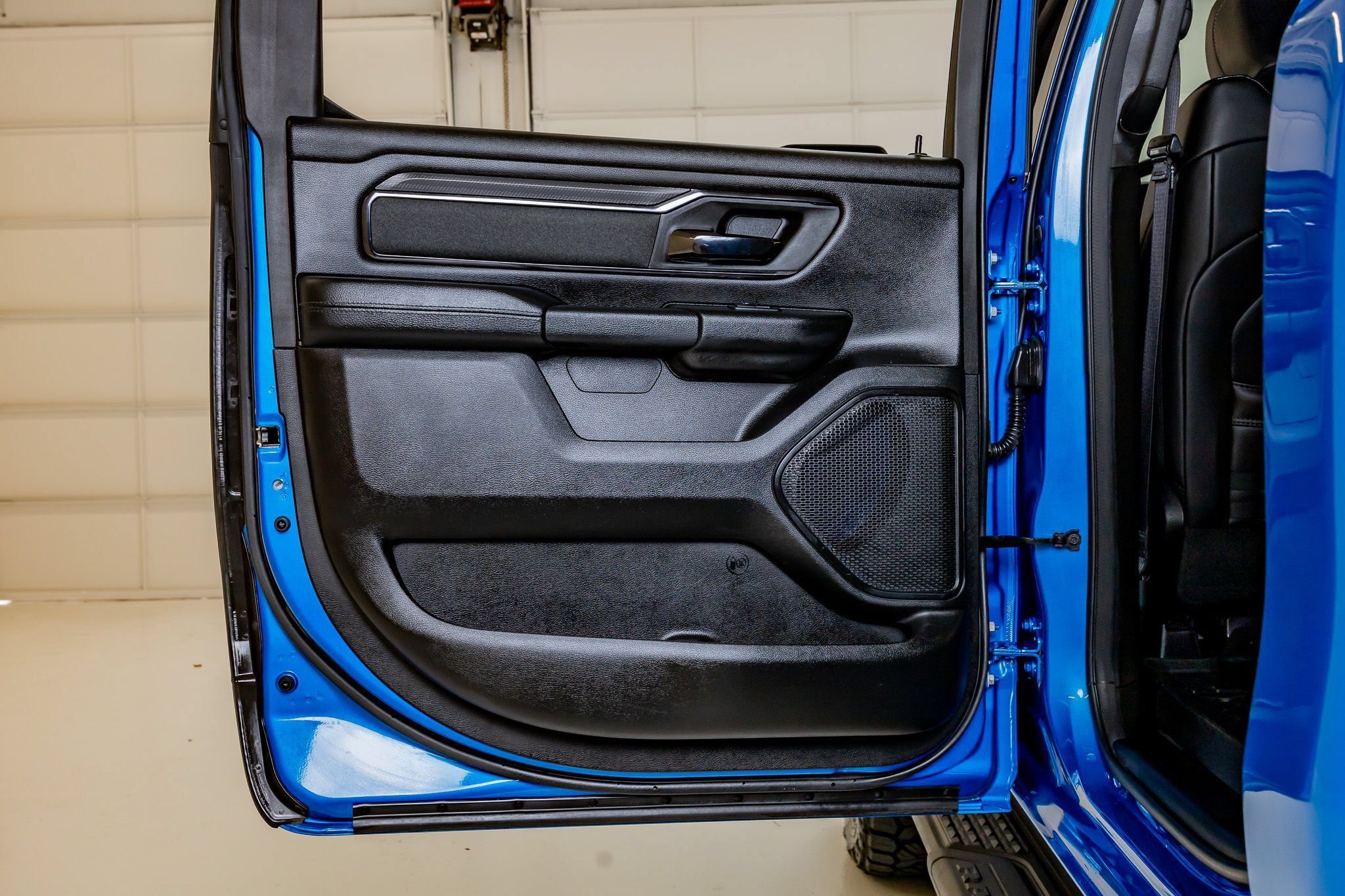 Used 2023 RAM 1500 Big Horn AWD/4WD image 40