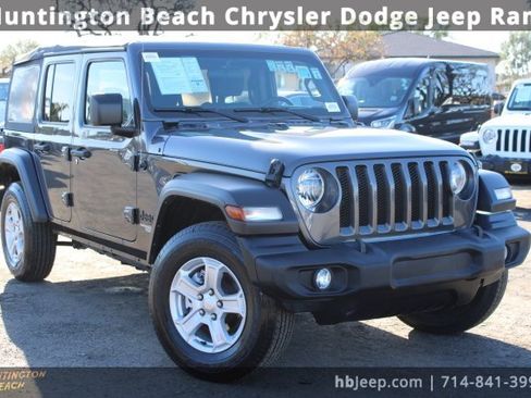 Used 2021 Jeep Wrangler Unlimited Sport image 1