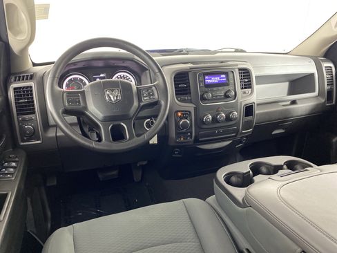 Used 2019 RAM 1500 Express AWD/4WD image 15