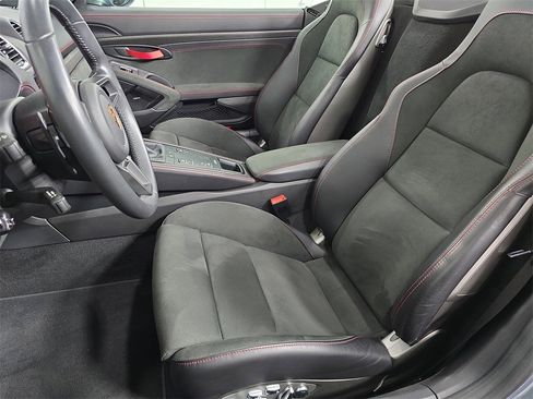 Used 2024 Porsche 718 Boxster Spyder RS image 5