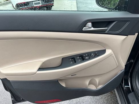 Used 2018 Hyundai Tucson SEL Plus w/ Cargo Package FWD image 12