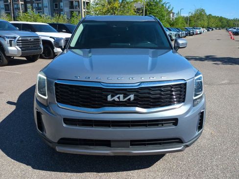 Used 2022 Kia Telluride S FWD image 9