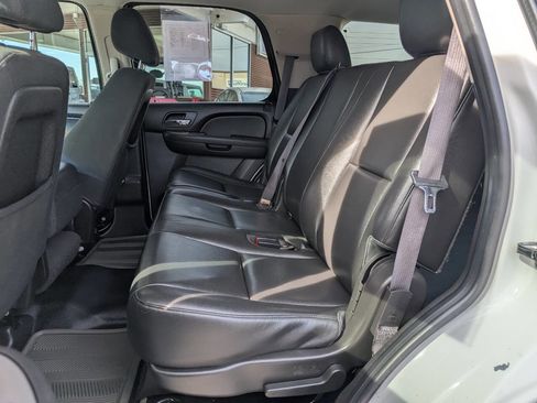 Used 2012 Chevrolet Tahoe 4WD image 12