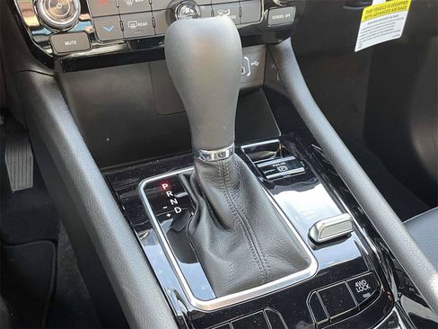 New 2026 Jeep Compass Latitude image 21