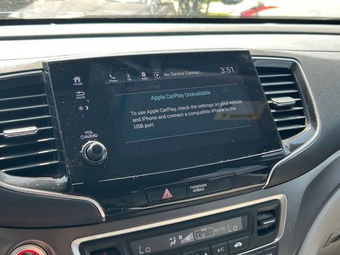 Used 2021 Honda Pilot EX image 31