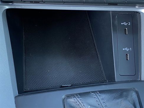 Used 2023 Audi Q3 2.0T Premium image 26