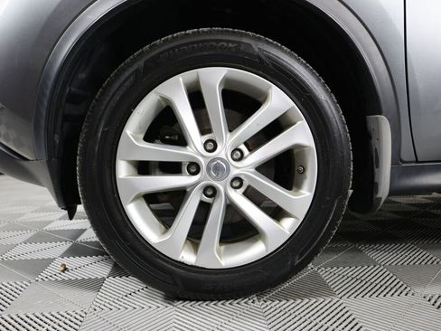 Used 2011 Nissan Juke SV image 9