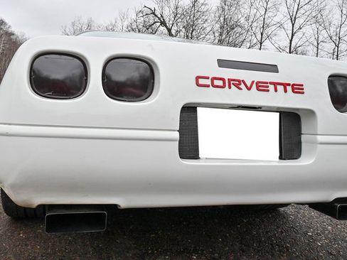 Used 1995 Chevrolet Corvette Coupe RWD image 62