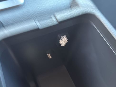 Used 2025 Nissan Sentra SR w/ Lighting Package image 31