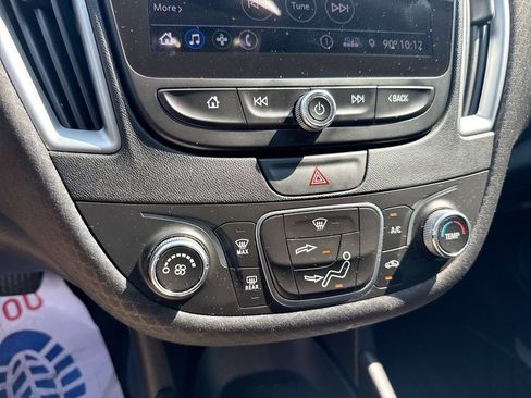 Used 2019 Chevrolet Malibu LS FWD image 19