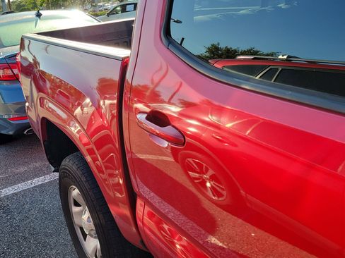 Used 2023 Toyota Tacoma SR w/ SR Convenience Package RWD image 10