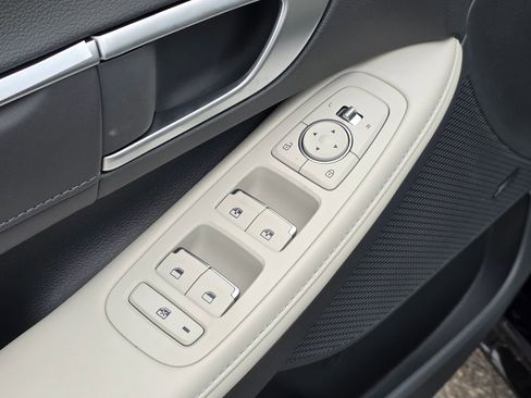 New 2026 Hyundai Sonata Limited FWD image 19