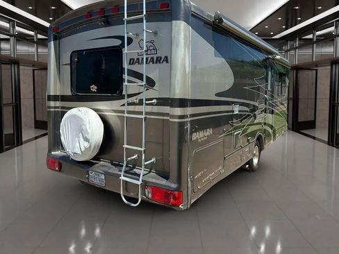 Used 2006 Ford E-450 and Econoline 450 image 10