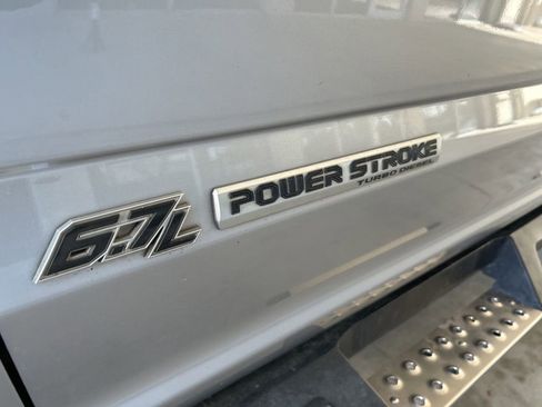 Used 2021 Ford F250 Lariat w/ Lariat Ultimate Package image 16