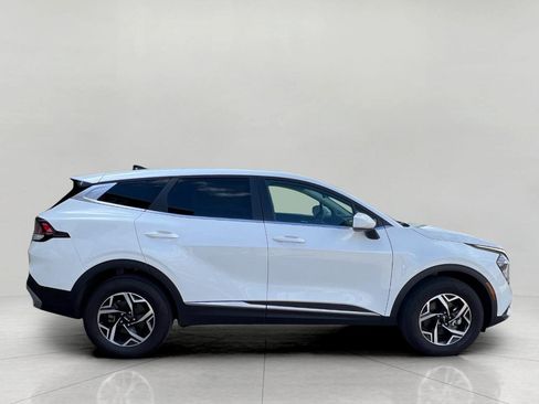 Used 2025 Kia Sportage LX AWD/4WD image 15