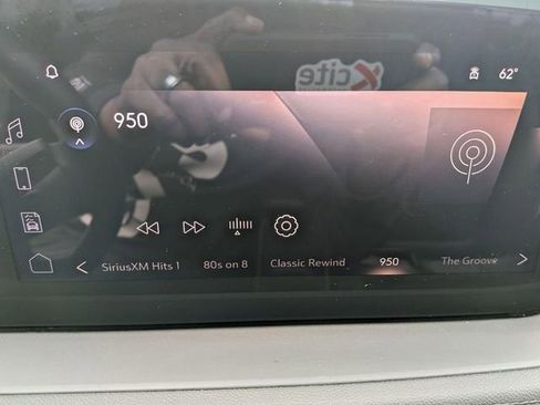 Used 2025 Buick Encore GX Sport Touring w/ Comfort Package AWD/4WD image 19
