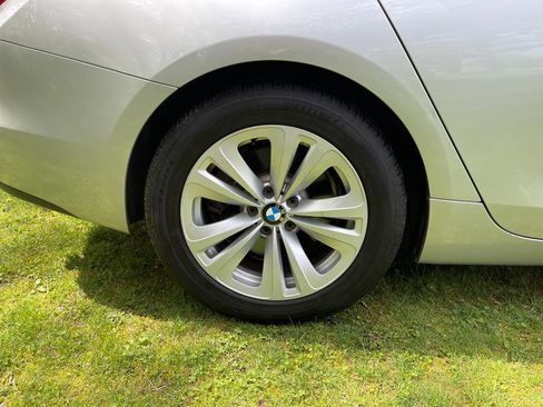 Used 2017 BMW 535i Gran Turismo image 27