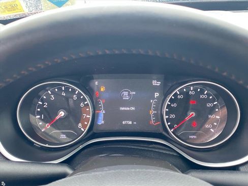 Used 2020 Jeep Compass Limited image 15