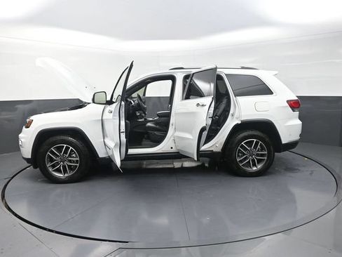 Used 2022 Jeep Grand Cherokee Limited w/ Trailer Tow Group IV AWD/4WD image 42