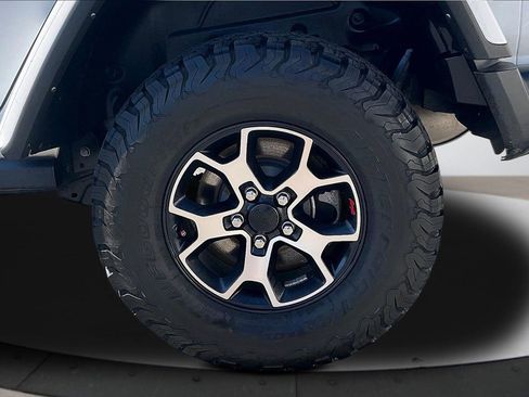 Certified 2022 Jeep Wrangler Unlimited Rubicon w/ LED Lighting Group image 35