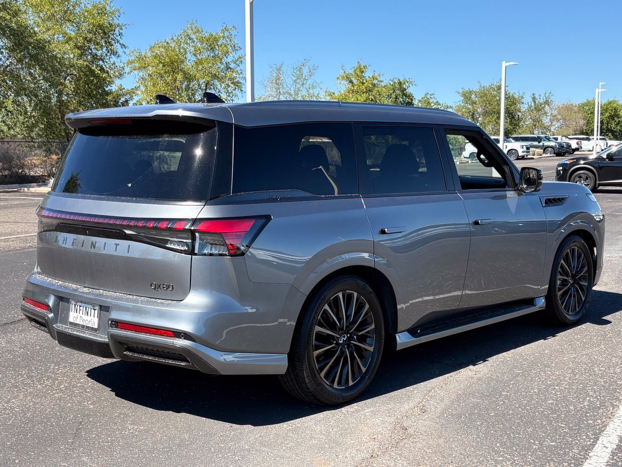 New 2027 INFINITI QX80 Autograph AWD/4WD image 6