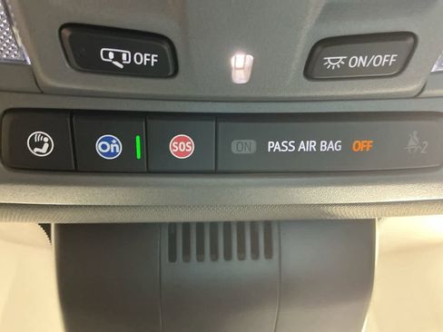 Used 2023 Chevrolet Silverado 1500 RST image 26