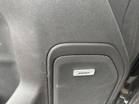 Used 2020 Chevrolet Silverado 1500 LTZ AWD/4WD image 24