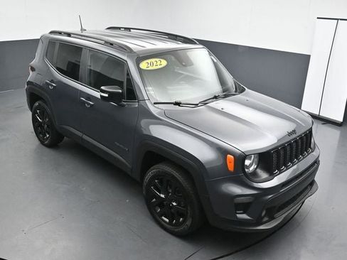 Used 2022 Jeep Renegade Altitude AWD/4WD image 19