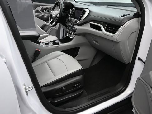 Used 2023 GMC Terrain SLT w/ Tech Package AWD/4WD image 23