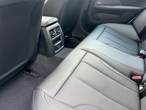 Used 2025 BMW i4 eDrive40 w/ Premium Package RWD image 21