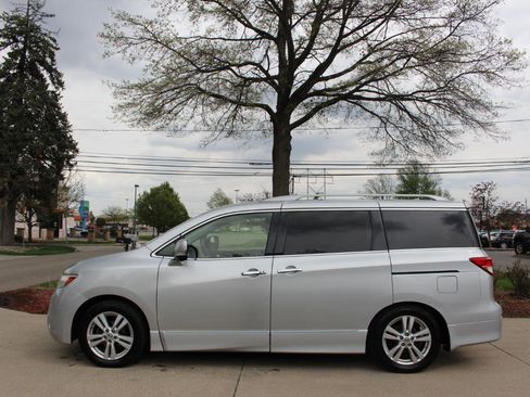 Used 2013 Nissan Quest LE w/ Protection Pkg FWD image 6
