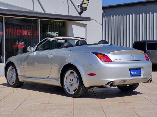 Used 2005 Lexus SC 430 Convertible RWD image 4