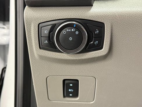 Used 2019 Ford F250 XLT w/ XLT Value Package image 21