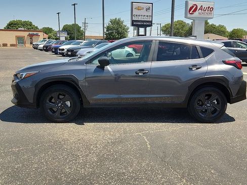 Used 2025 Subaru Crosstrek 2.0i AWD/4WD image 2