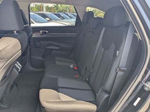 New 2026 Kia Sorento LX FWD image 12
