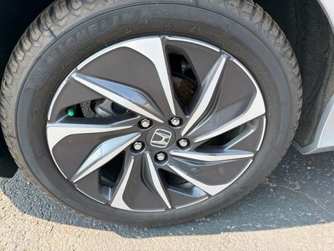 Used 2019 Honda Insight Touring image 10