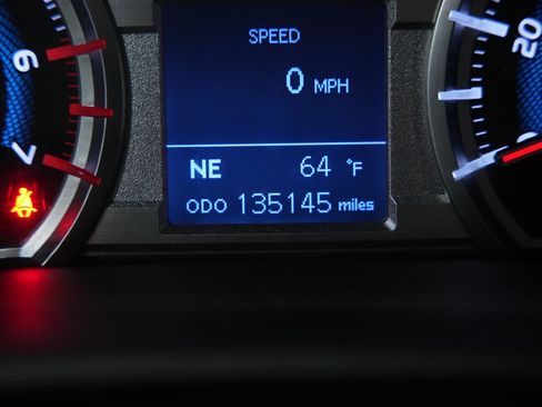 Used 2017 Toyota 4Runner Limited w/ Convenience Package image 31