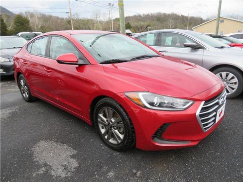 Used 2018 Hyundai Elantra SEL image 13